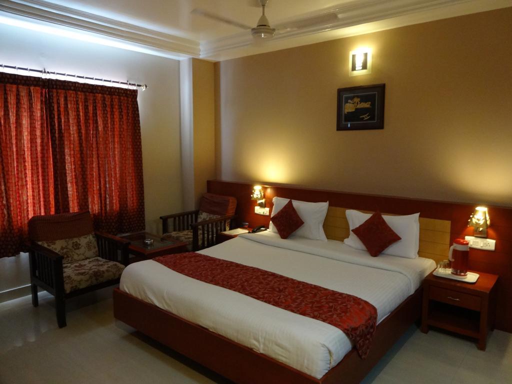 Hotel Green Palace Puducherry Exterior foto